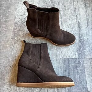 Splendid WANDA Size 8.5 Chelsea Wedge Boot Brown Suede Leather Round Toe